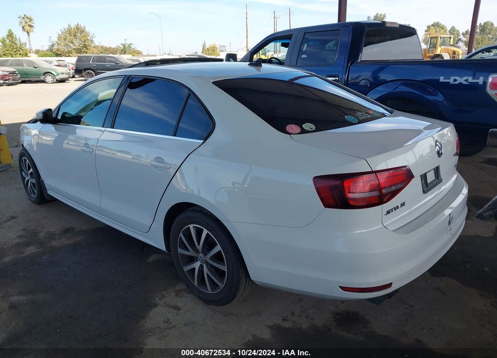 2017 VOLKSWAGEN JETTA 1.4T SE VIN: 3VWDB7AJ5HM406325