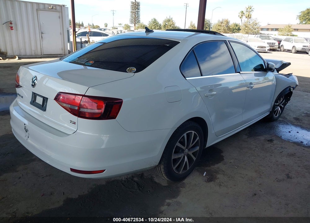 2017 VOLKSWAGEN JETTA 1.4T SE VIN: 3VWDB7AJ5HM406325