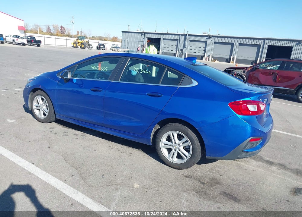 2017 CHEVROLET CRUZE LT AUTO VIN: 1G1BE5SM4H7112691