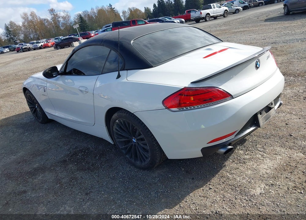 2013 BMW Z4 SDRIVE35I VIN: WBALM7C5XDE385235
