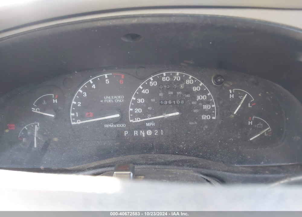 1996 FORD EXPLORER VIN: 1FMDU34X1TUB44938