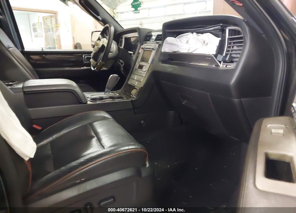 2009 LINCOLN NAVIGATOR VIN: 5LMFU28539EJ02296