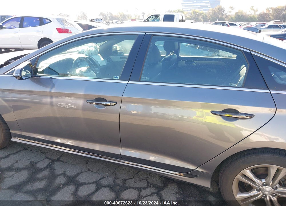 2019 HYUNDAI SONATA SPORT VIN: 5NPE34AF2KH814177