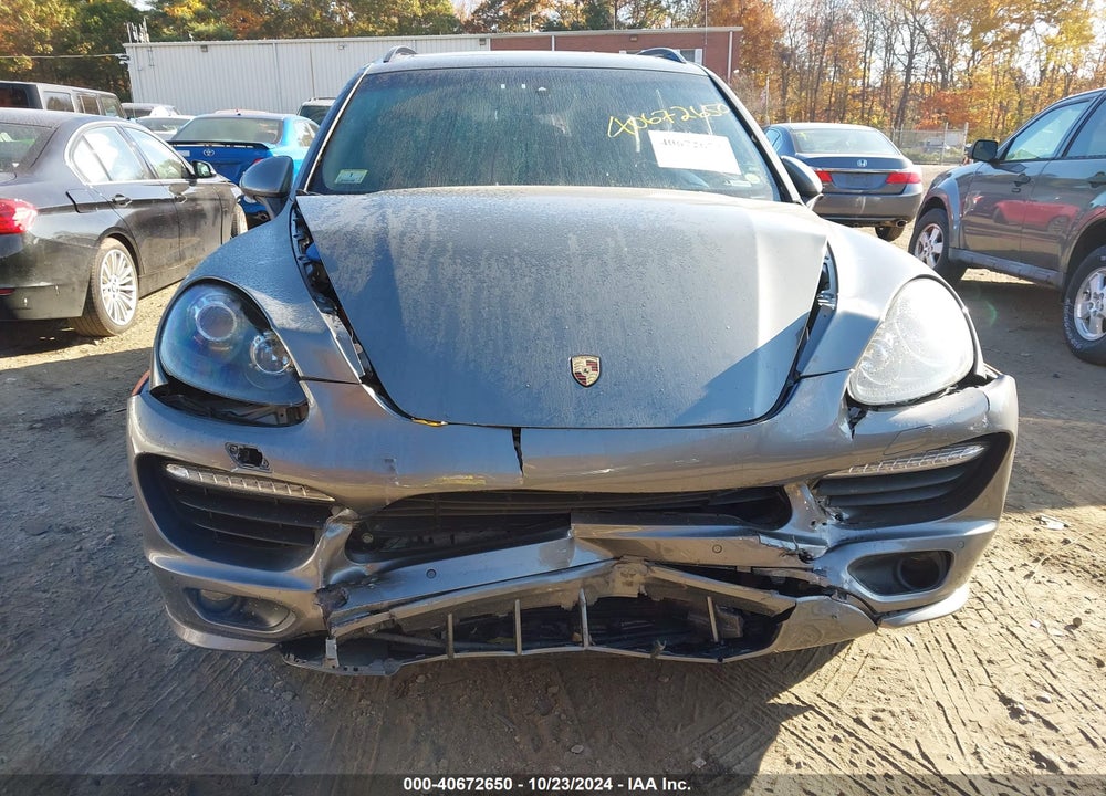 2014 PORSCHE CAYENNE GTS VIN: WP1AD2A23ELA75221