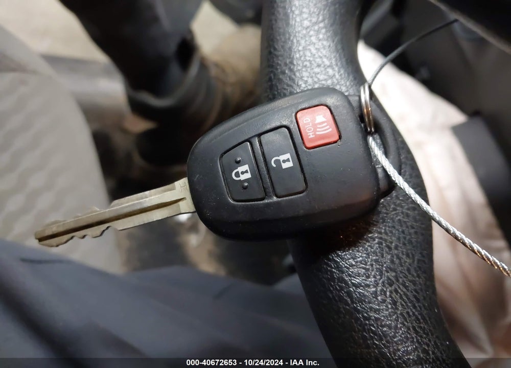 2022 TOYOTA TACOMA SR V6 VIN: 3TMCZ5ANXNM503100