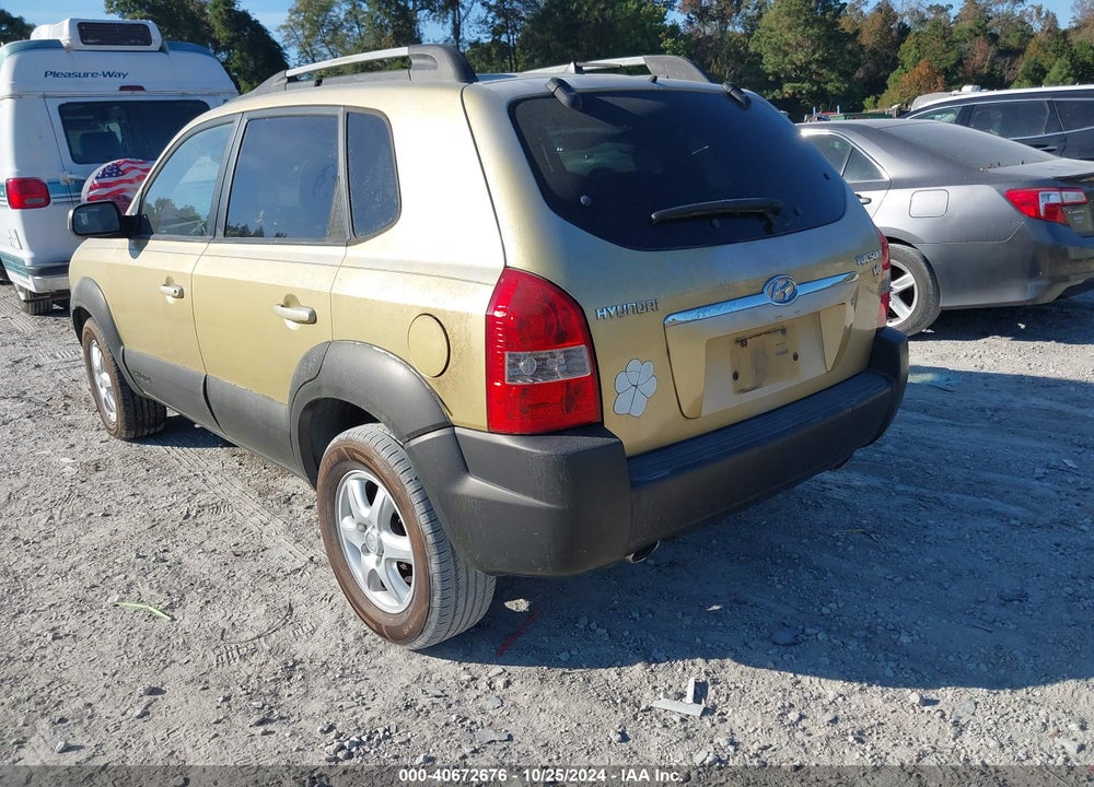 2005 HYUNDAI TUCSON GLS/LX VIN: KM8JN12D75U064799