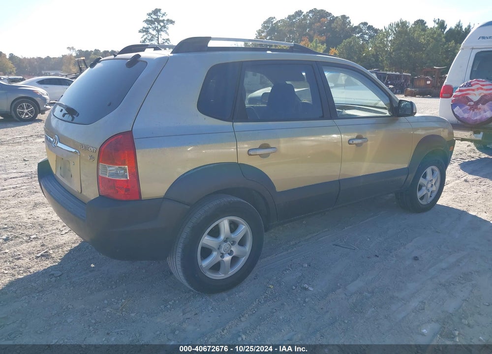 2005 HYUNDAI TUCSON GLS/LX VIN: KM8JN12D75U064799