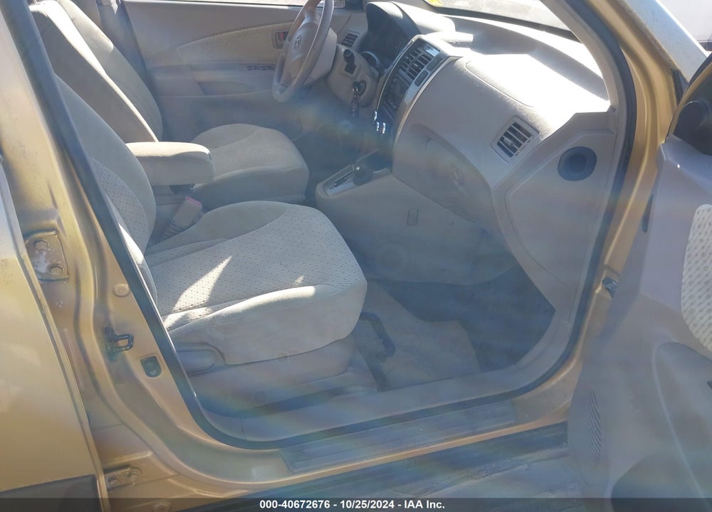 2005 HYUNDAI TUCSON GLS/LX VIN: KM8JN12D75U064799