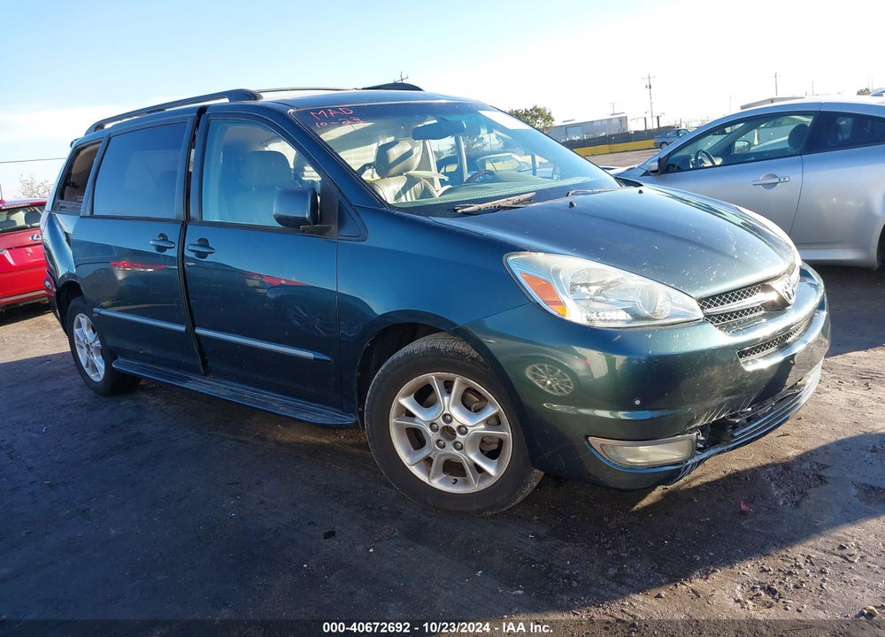 2004 TOYOTA SIENNA XLE LIMITED VIN: 5TDBA22C24S009326