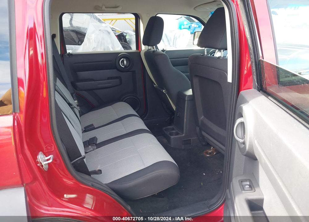 2007 DODGE NITRO SXT VIN: 1D8GU28K17W550563