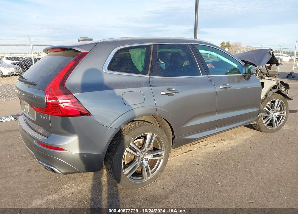 2019 VOLVO XC60 T6 MOMENTUM VIN: YV4A22RK8K1357385