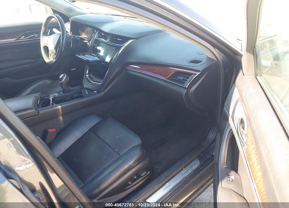 2014 CADILLAC CTS LUXURY VIN: 1G6AR5SX7E0180217