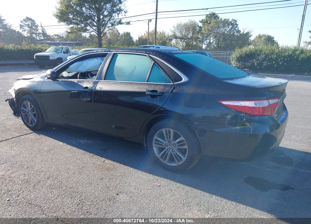 2017 TOYOTA CAMRY SE VIN: 4T1BF1FK0HU780474