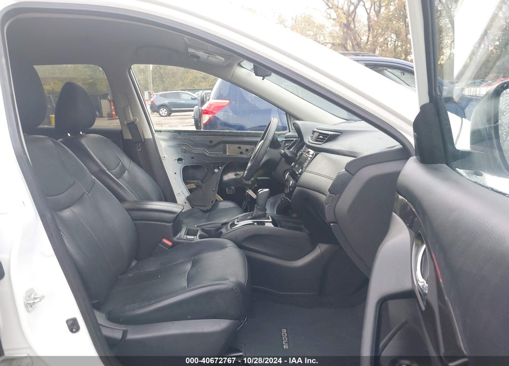 2019 NISSAN ROGUE S VIN: 5N1AT2MV3KC800222