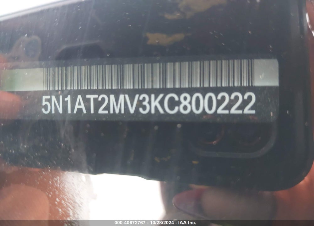 2019 NISSAN ROGUE S VIN: 5N1AT2MV3KC800222