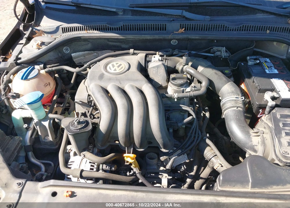 2011 VOLKSWAGEN JETTA 2.0L S VIN: 3VW1K7AJ4BM340666