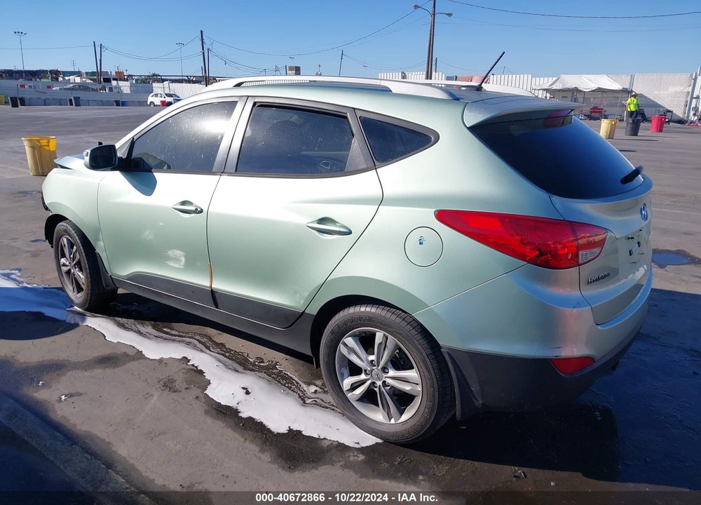 2012 HYUNDAI TUCSON GLS VIN: KM8JU3AC7CU393149