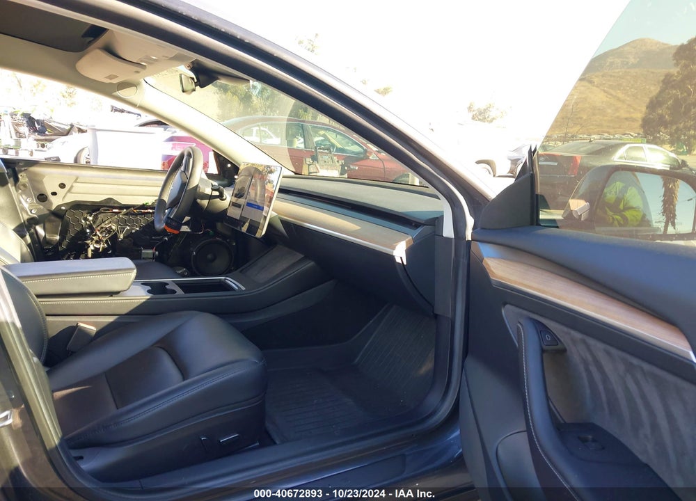 2021 TESLA MODEL 3 PERFORMANCE DUAL MOTOR ALL-WHEEL DRIVE VIN: 5YJ3E1EC4MF990570