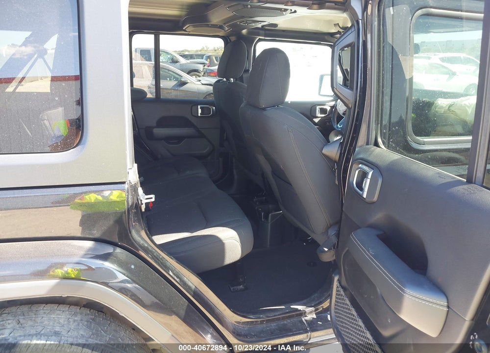 2021 JEEP WRANGLER UNLIMITED SAHARA 4X4 VIN: 1C4HJXEN8MW544889