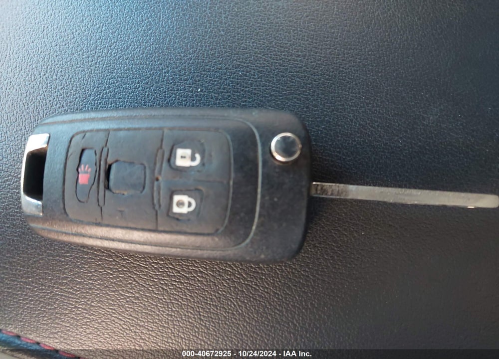2013 CHEVROLET EQUINOX LS VIN: 1GNALBEK2DZ120425