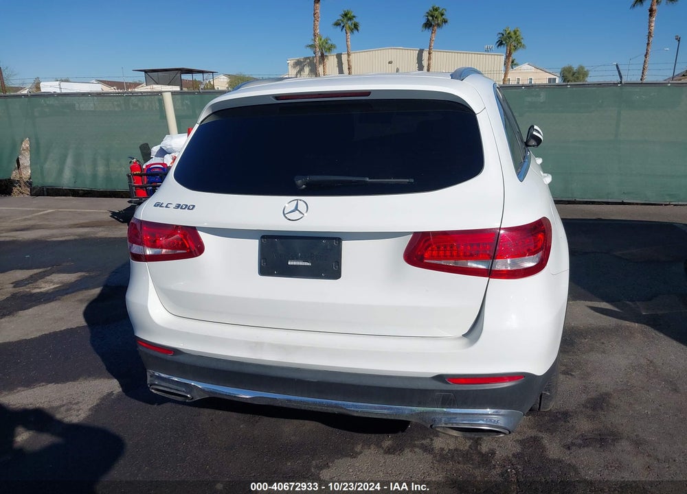 2018 MERCEDES-BENZ GLC 300 VIN: WDC0G4JB8JV043051