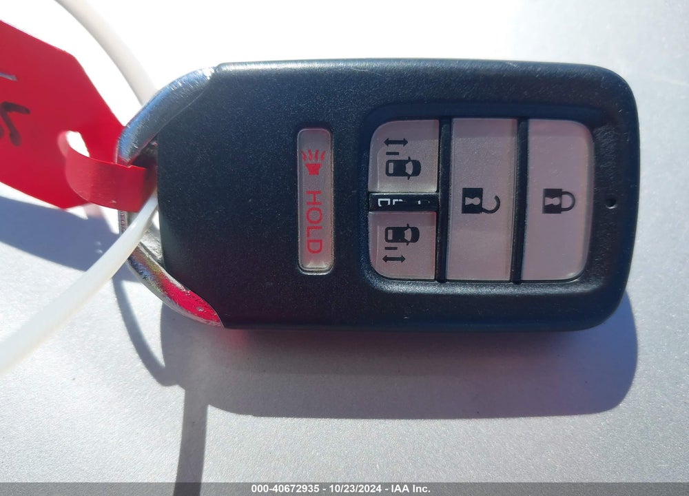 2016 HONDA ODYSSEY SE VIN: 5FNRL5H39GB154440