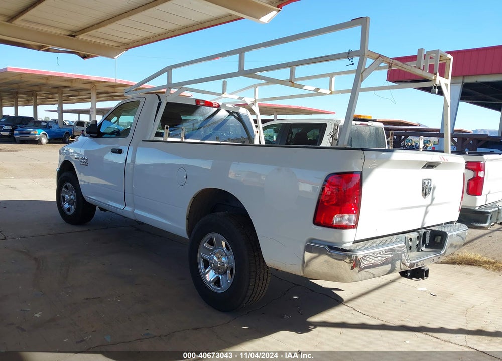 2018 RAM 2500 TRADESMAN 4X2 8' BOX VIN: 3C6LR4AT0JG324475