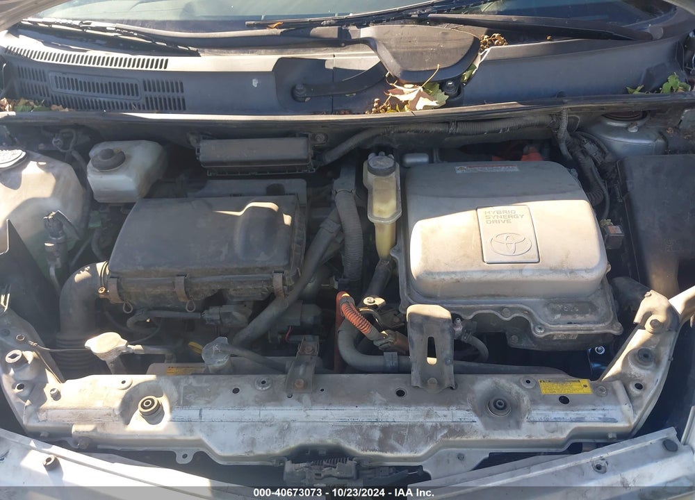 2005 TOYOTA PRIUS VIN: JTDKB20U153047612