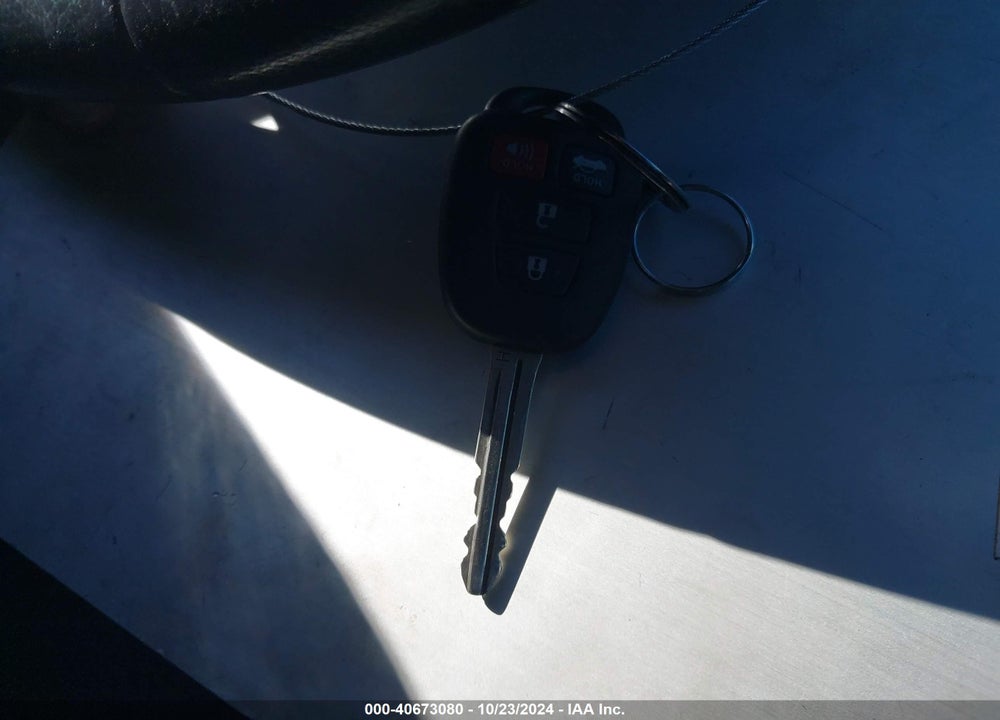 2017 TOYOTA CAMRY SE VIN: 4T1BF1FK1HU449855