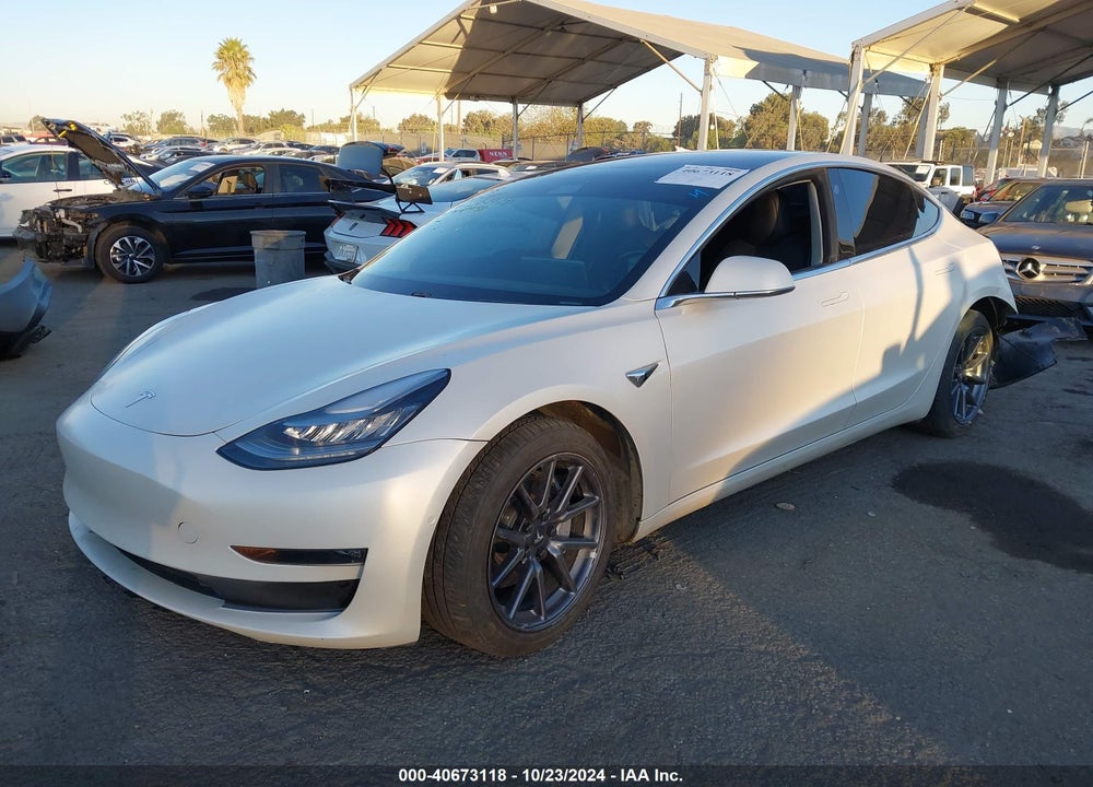 2018 TESLA MODEL 3 LONG RANGE/PERFORMANCE VIN: 5YJ3E1EB0JF144438