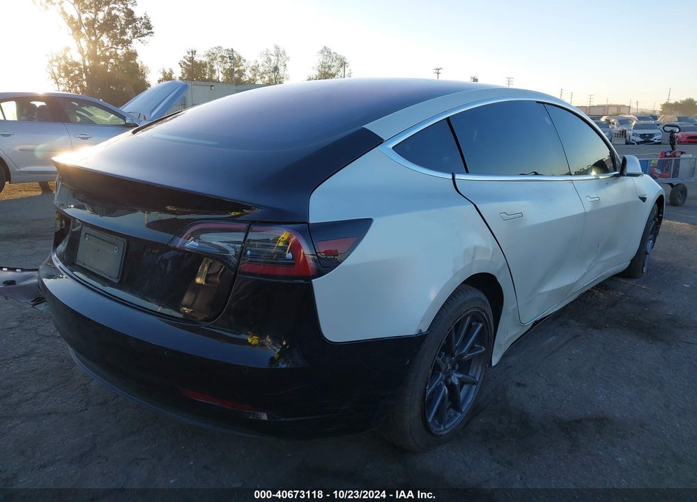 2018 TESLA MODEL 3 LONG RANGE/PERFORMANCE VIN: 5YJ3E1EB0JF144438