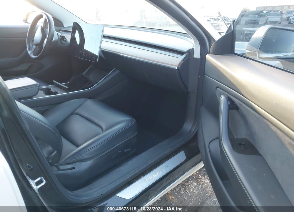 2018 TESLA MODEL 3 LONG RANGE/PERFORMANCE VIN: 5YJ3E1EB0JF144438