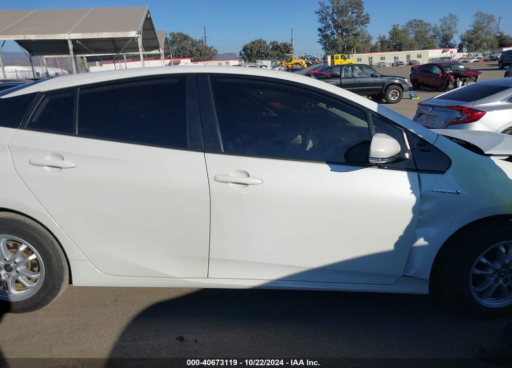 2020 TOYOTA PRIUS LE VIN: JTDKARFU5L3104703