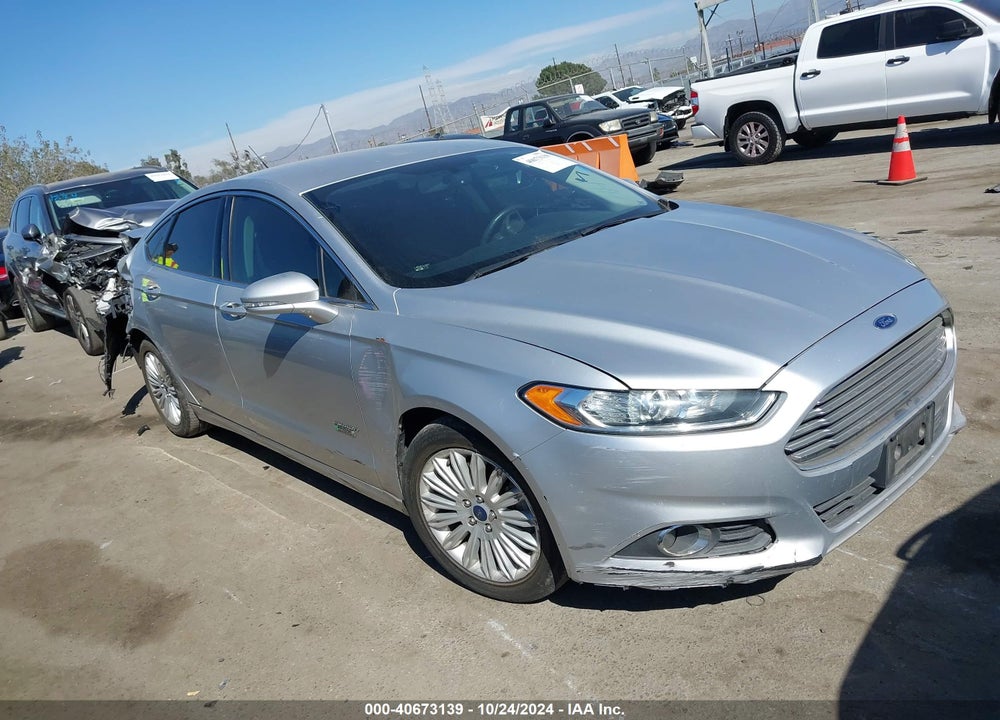 2016 FORD FUSION ENERGI SE LUXURY VIN: 3FA6P0PUXGR384609