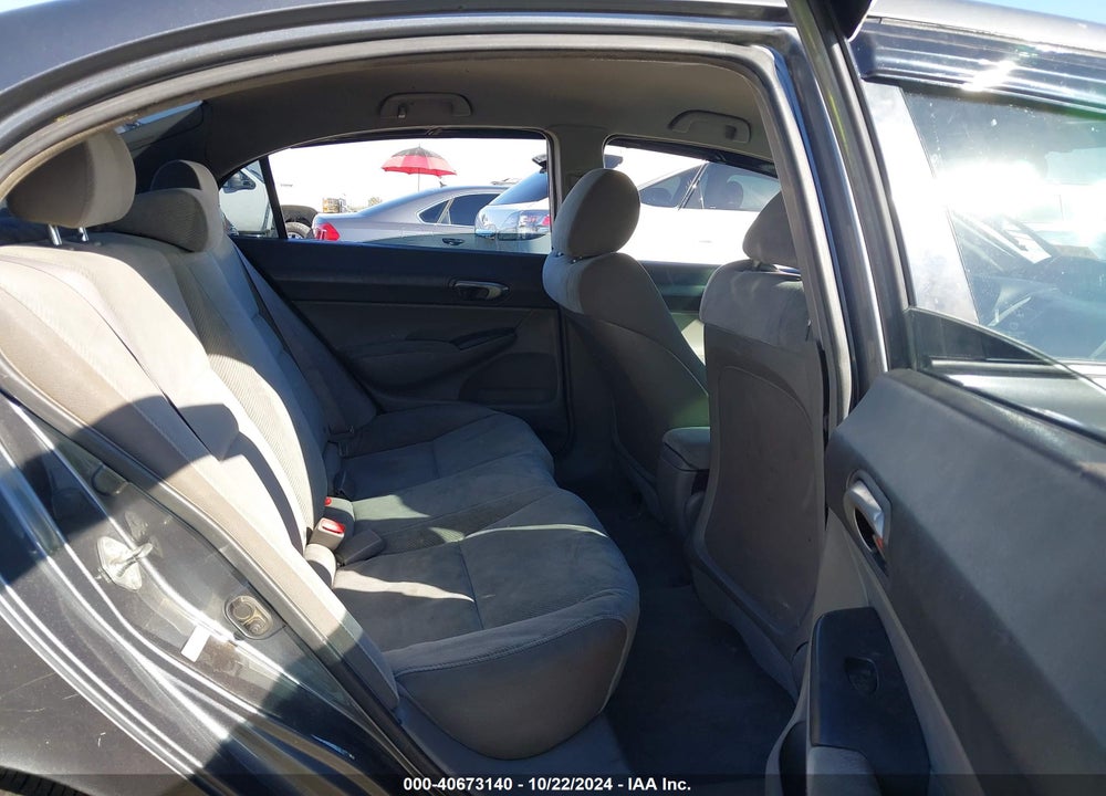 2010 HONDA CIVIC LX VIN: 19XFA1F56AE043766