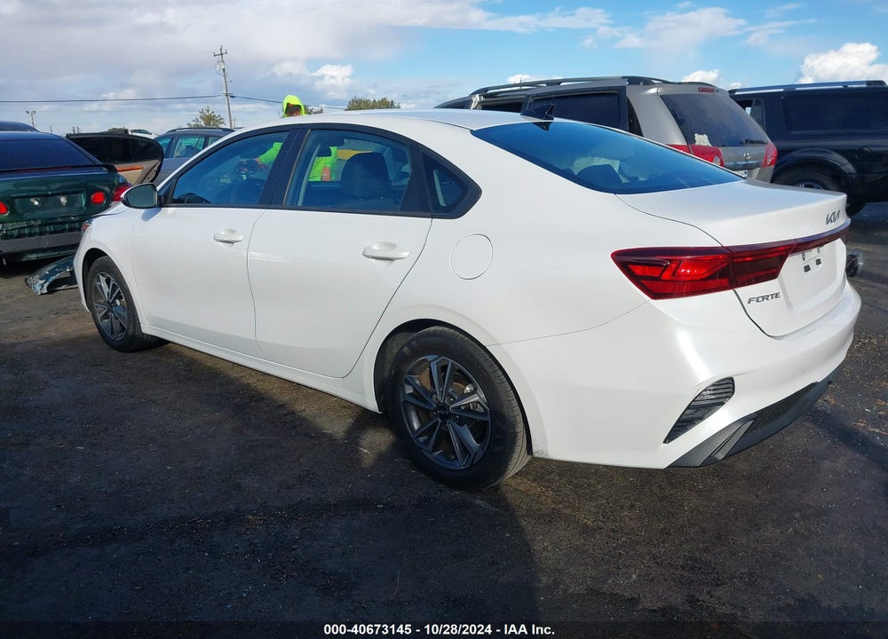 2023 KIA FORTE LXS VIN: 3KPF24AD6PE610256
