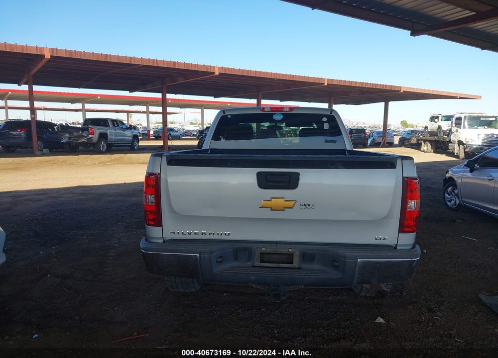 2013 CHEVROLET SILVERADO 1500 LTZ VIN: 1GCRCTE26DZ126892