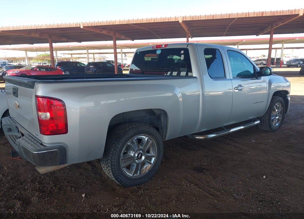 2013 CHEVROLET SILVERADO 1500 LTZ VIN: 1GCRCTE26DZ126892