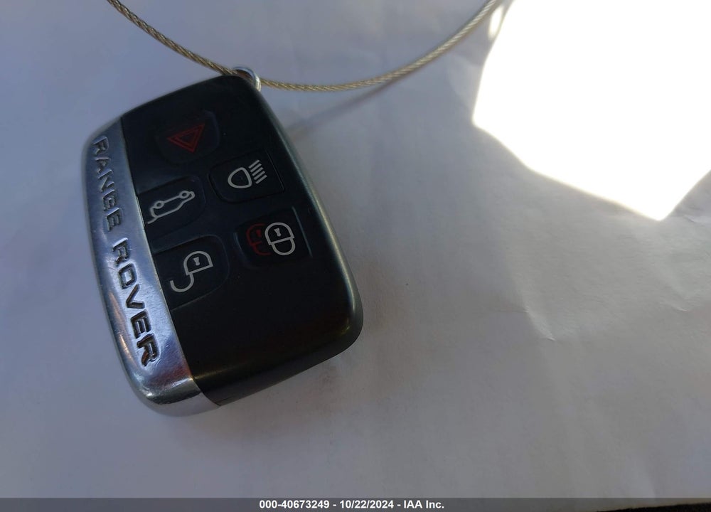 2015 LAND ROVER LR4 VIN: SALAK2V62FA740118