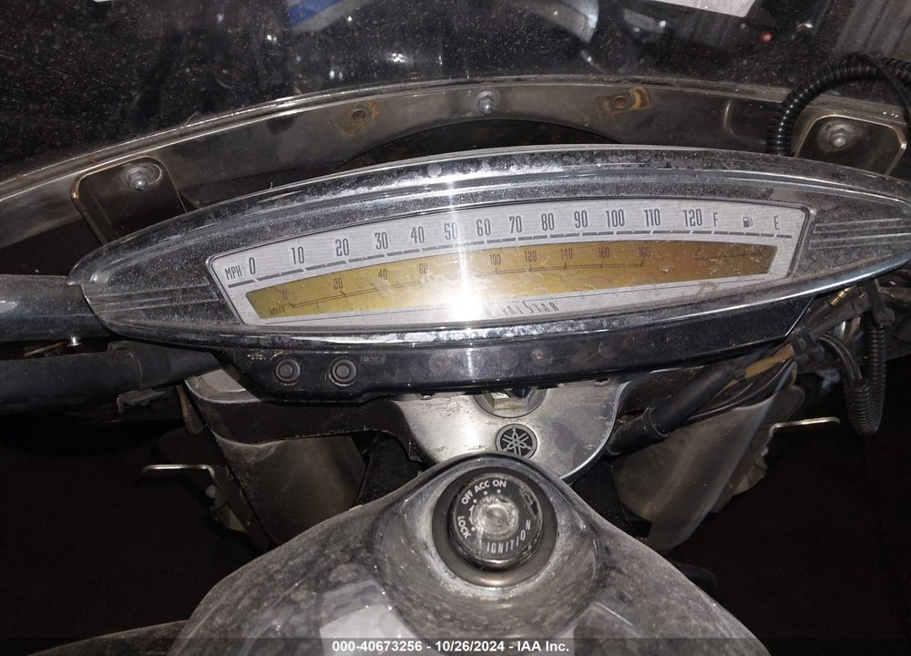 2005 YAMAHA XVZ13 CT VIN: JYAVP18EX5A001452