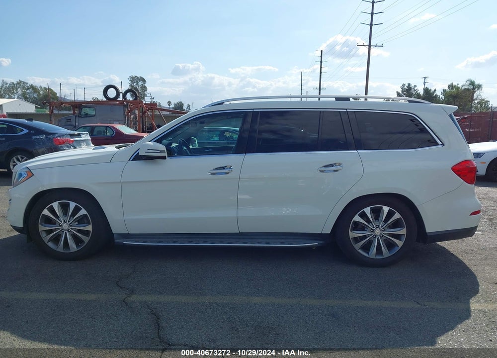 2013 MERCEDES-BENZ GL 450 4MATIC VIN: 4JGDF7CE0DA233565
