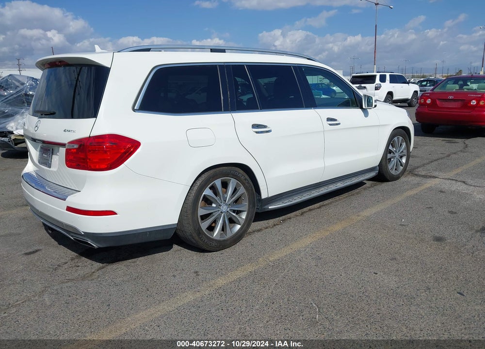 2013 MERCEDES-BENZ GL 450 4MATIC VIN: 4JGDF7CE0DA233565