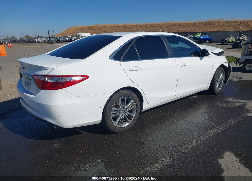 2015 TOYOTA CAMRY SE VIN: 4T1BF1FK1FU487177