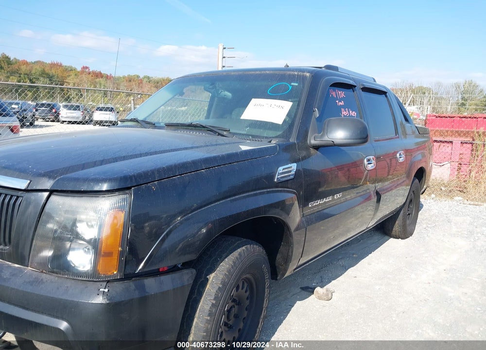 2002 CADILLAC ESCALADE EXT STANDARD VIN: 3GYEK63N72G256803