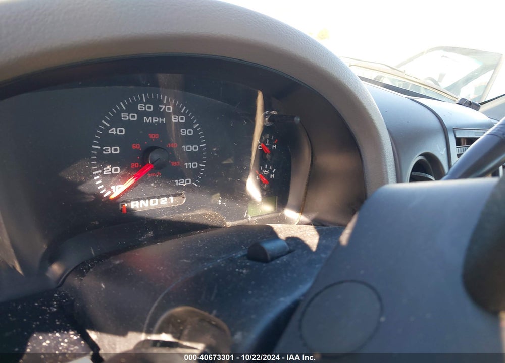 2004 FORD F-150 STX/XL/XLT VIN: 1FTRF12W94NC66140