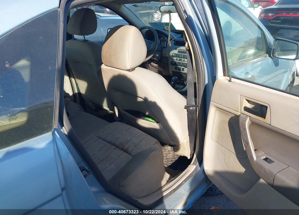 2009 FORD FOCUS SE VIN: 1FAHP35NX9W205958