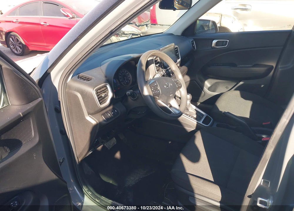 2021 HYUNDAI VENUE SE VIN: KMHRB8A33MU076203
