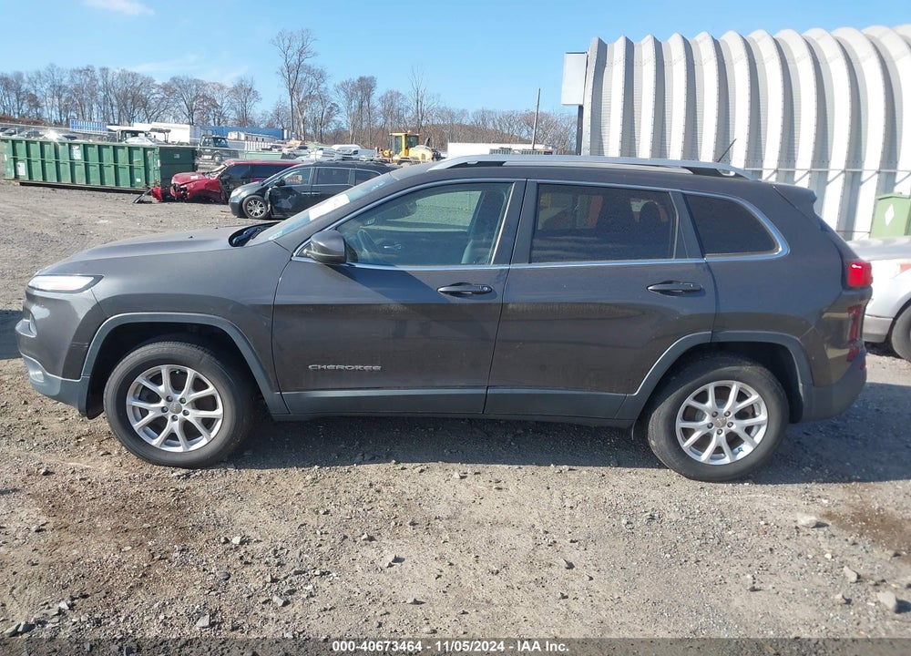 2015 JEEP CHEROKEE LATITUDE VIN: 1C4PJMCB2FW649840