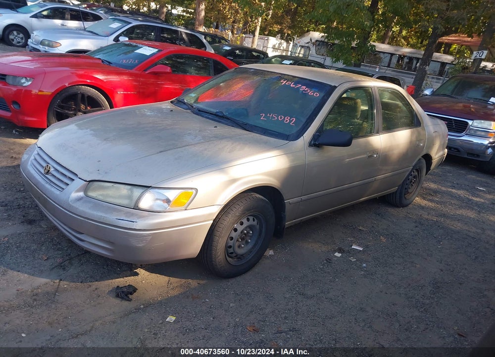 1998 TOYOTA CAMRY LE VIN: JT2BG22K1W0245082