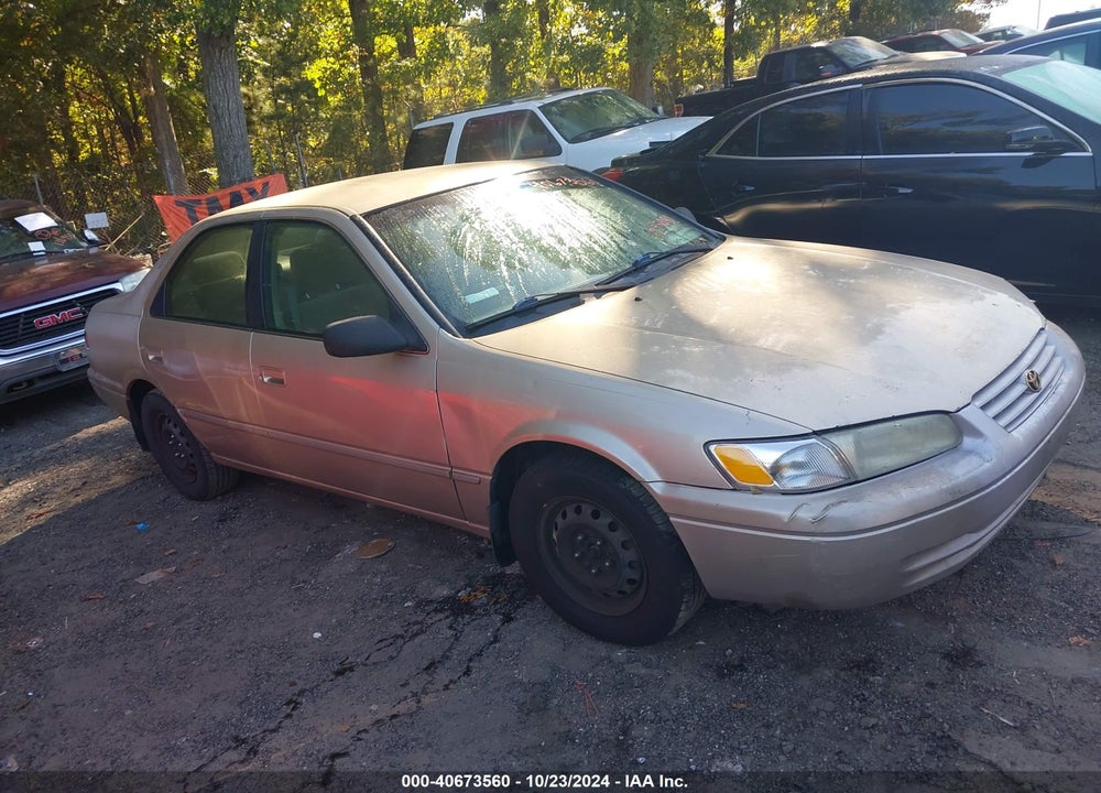 1998 TOYOTA CAMRY LE VIN: JT2BG22K1W0245082